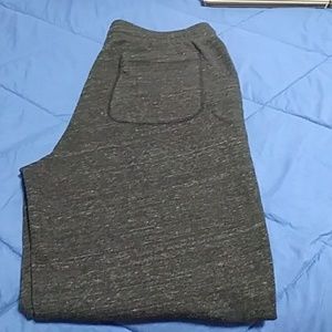 👖New, Never worn! Thick sweatpants with pockets